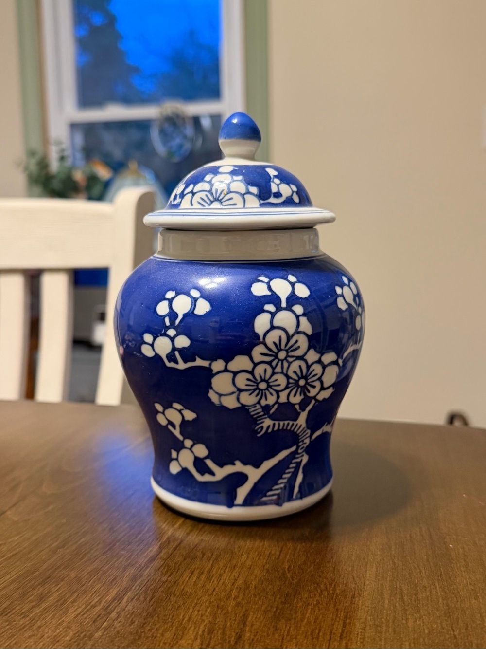 Chinese Blue and White Floral Ginger Jar - Home Art Decorative Vase